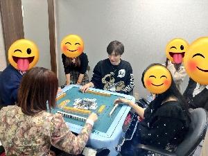 麻雀キングダムのサムネイル画像